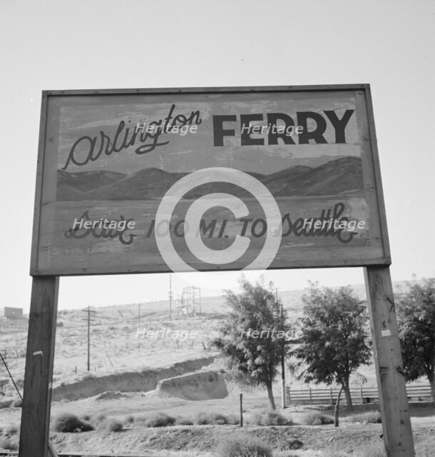 On transportation outskirts of small Oregon town on the Columbia River, Arlington, Oregon, 1939. Creator: Dorothea Lange.