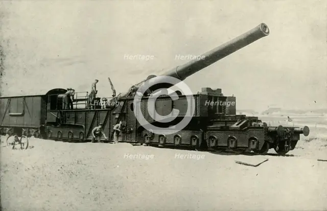'One of the Monster British Guns', (1919).  Creator: Unknown.