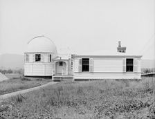 Observatory, Mount Holyoke College, South Hadley, Mass., between 1900 and 1910. Creator: William H. Jackson