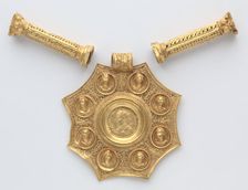 Octagonal Pendant with Corinthian Column Spacers and Clasp Set , 324-326. Creator: Unknown