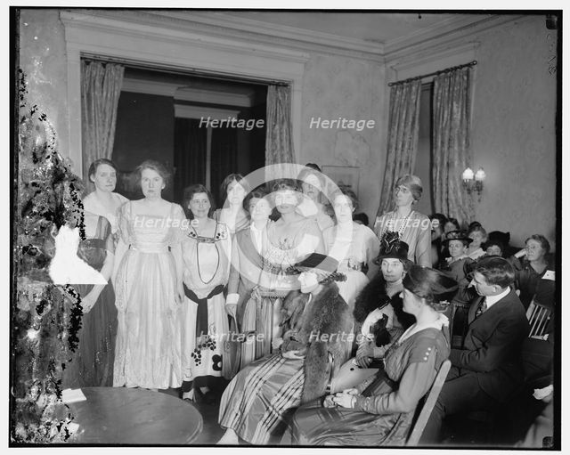 Occoquan dinner, between 1910 and 1920. Creator: Harris & Ewing.