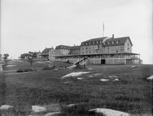 Oceanic Hotel and cottages, Star Island, Isles of Shoals, N.H., between 1900 and 1906. Creator: Unknown