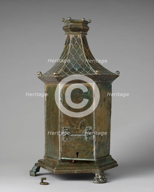 Offering Box (Arca) and Key, about A.D. 130-180. Creator: Unknown.