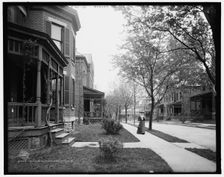 Officers quarters, Fort Thomas, Ky., c1907. Creator: Unknown