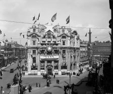 Offices of the White Star Line, Cockspur Street, London, 1911. Artist: Bedford Lemere and Company