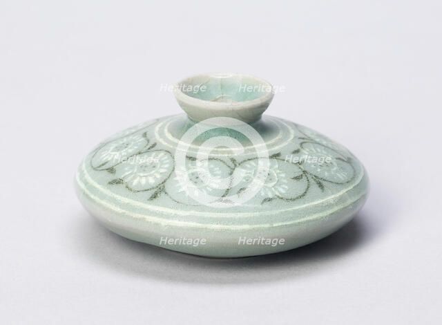 Oil bottle with Chrysanthemums, South Asia, Goryeo dynasty (918-1392), 13th century. Creator: Unknown.