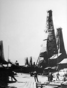 Oil extraction in Baku, Russia, c1903-c1906. Artist: Anon