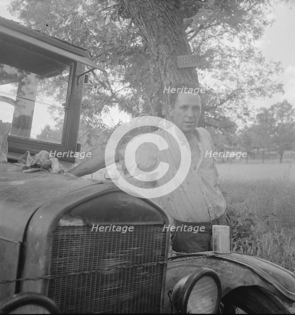 Oklahoma migrant, Texas., 1936. Creator: Dorothea Lange.