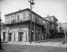 Old Absinthe House, New Orleans, Louisiana, between 1900 and 1910. Creator: Unknown