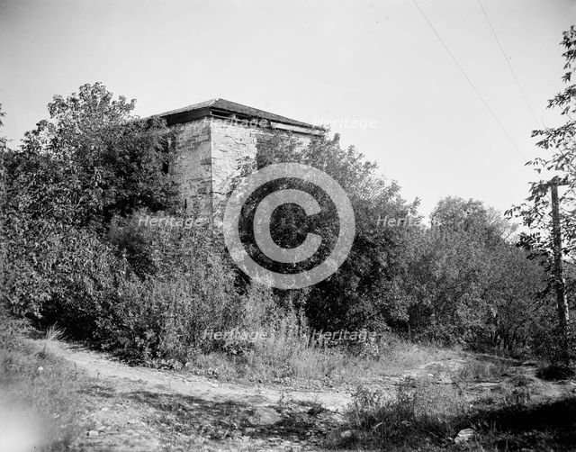 Old block house, Fort Snelling, Minn., between 1900 and 1910. Creator: Unknown.