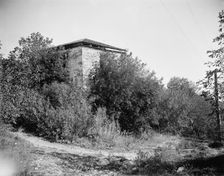 Old block house, Fort Snelling, Minn., between 1900 and 1910. Creator: Unknown
