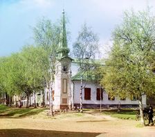 Old chapel on the street of the town of Ostashkov, 1910. Creator: Sergey Mikhaylovich Prokudin-Gorsky
