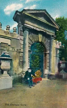 Old Chelsea Gate c1910