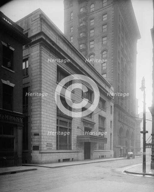 Old Colony Trust Company, main office, Court Street, Boston, Mass., (1913?). Creator: Unknown.