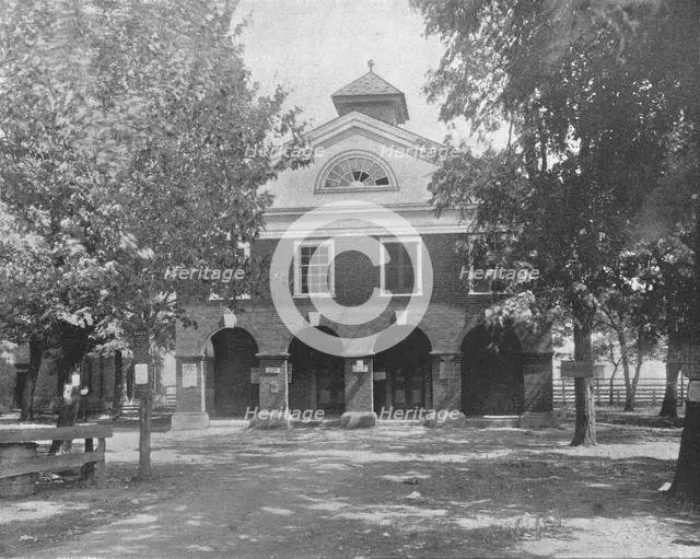 Old Court House, Bowling Green, Virginia, USA, c1900. Creator: Unknown.