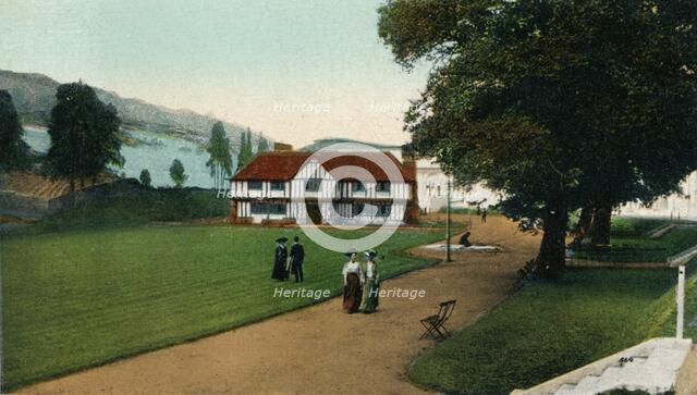 'Old English Garden, Imperial International Exhibition, London, 1909'. Artist: Unknown.