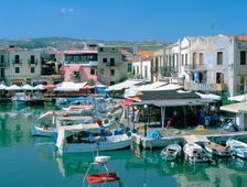 Old Harbour, Rethymnon, Crete, Greece. Creator: Peter Thompson