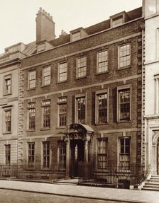 Old House, Great Ormond Street, c1883. Creator: Henry Dixon & Son