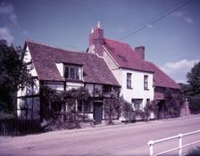 Old houses at Sutton Courtenay, Berkshire, c1955. Creator: Arthur Charles Kirby Ware