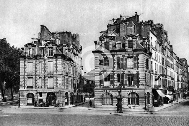 Old houses of the Louis XIII period, facing the Pont Neuf, Paris, 1931.Artist: Ernest Flammarion