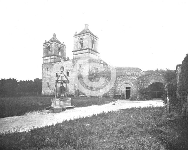 Old Spanish Mission, San Antonio, Texas, USA, c1900.  Creator: Unknown.
