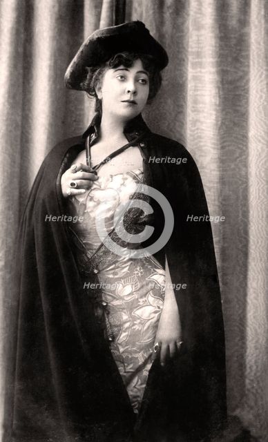 Olga Nethersole (c1863-1951), English actress and theatre producer, early 20th century.Artist: Rotary Photo
