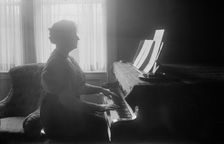 Olive Kline, between c1915 and c1920. Creator: Bain News Service