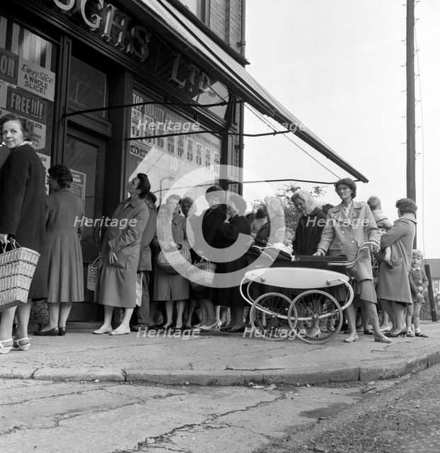 Opening of Brough's supermarket, Thurnscoe, South Yorkshire, 1963. Creator: Michael Walters.