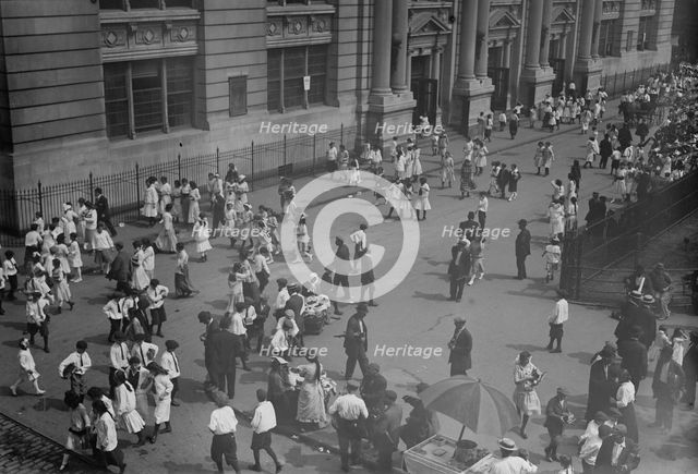 Opening of schools - N.Y. - 9/8/13, 1913. Creator: Bain News Service.