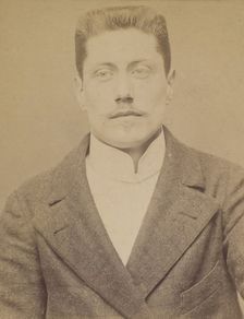 Ortiz. Léon. 25 ans, né à Paris. Commis d'architecte. Anarchiste. Voyage ordinairement en ..., 1894. Creator: Alphonse Bertillon