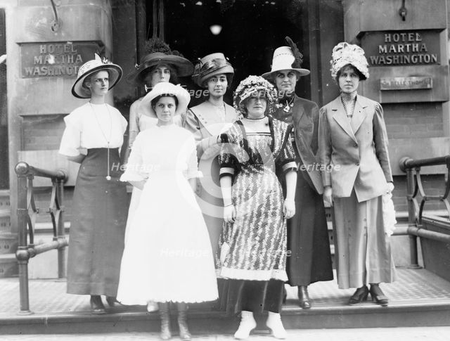 Oregon girls in N. Y., c1912. Creator: Bain News Service.