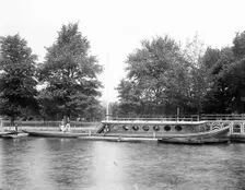 Oriel College barge, Oxford, Oxfordshire, c1860-c1922. Artist: Henry Taunt