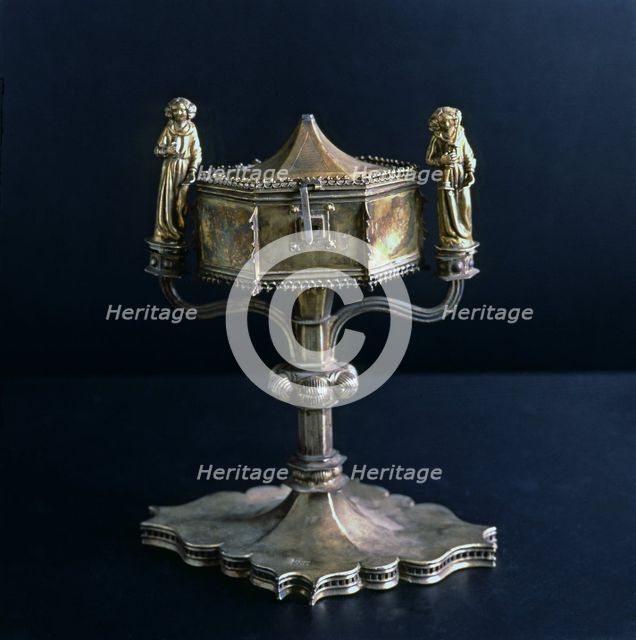 Ostentorium pyx made in embossed and engraved gilded silver.