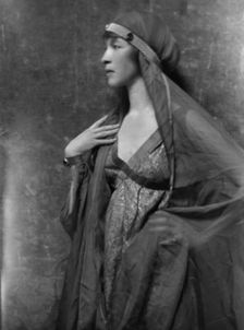 Osborn, Audrey, Miss, portrait photograph, between 1913 and 1942. Creator: Arnold Genthe