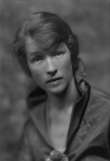 Osborn, Audrey, Miss, portrait photograph, between 1913 and 1942. Creator: Arnold Genthe