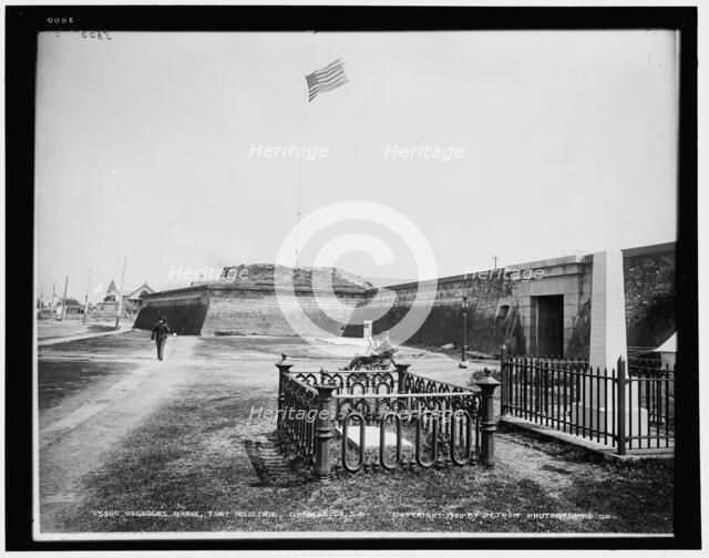 Osceola's grave, Fort Moultrie, Charleston, S.C., c1900. Creator: Unknown.
