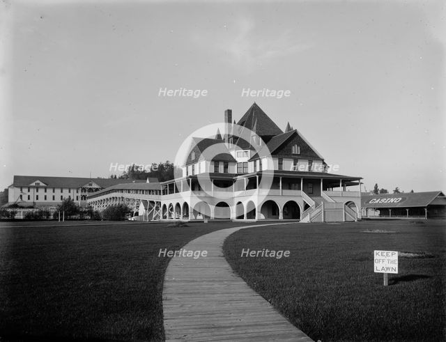 Ottawa Beach Hotel, Ottawa Beach, Mich., between 1900 and 1906. Creator: Unknown.
