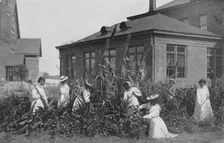 Outdoor work for girls, 1904. Creator: Frances Benjamin Johnston