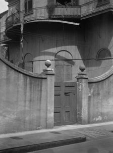 Outer court of the old Louisiana Bank, 401 Royal Street, New Orleans, between 1920 and 1926. Creator: Arnold Genthe