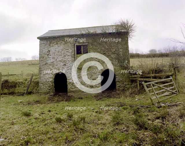 Outfarm, Marshclose Hill, Hawkridge, Exmoor, Somerset, 2000. Artist: EH/RCHME staff photographer