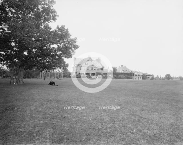 Owensia (i.e. Onwentsia) Golf Club, Lake Forest, Ill., c1901. Creator: William H. Jackson.
