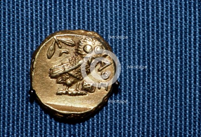 Owl on a Greek Gold Stater struck by Lachares, 300BC-295BC. Artist: Unknown.
