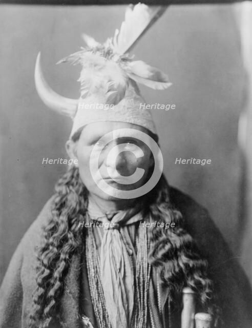 Oyegi-a ye ("Frost Moving"), Santa Clara Governor, c1905. Creator: Edward Sheriff Curtis.