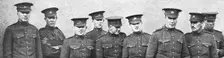 'L'aide du Canada; Groupe de volontaires canadiens arrivant en Angleterre 1914. Creator: Unknown