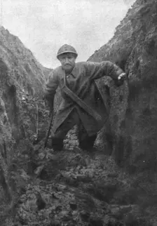 'L'annee De Verdun; Un Autre Hiver, Les miseres du soldat: un mauvais boyau en Artois 1915 (1924) Creator: Unknown