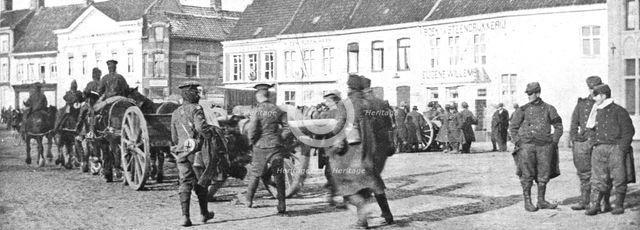 'L'Armee Britannique; Les premiers elements Britanniques qui penetrerent en Belgique', 1914. Creator: Unknown.