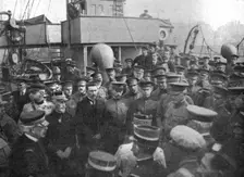 L'Arrivee du General Pershing; Les receptions officielles a bord de l'Invicta 1917. Creator: Unknown