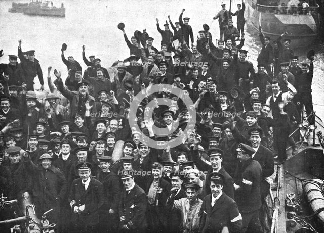 'L'attaque navale de Zeebrugge et Ostende; Apres Zeebrugge, le retour triomphal du..., 1918. Creator: Unknown.
