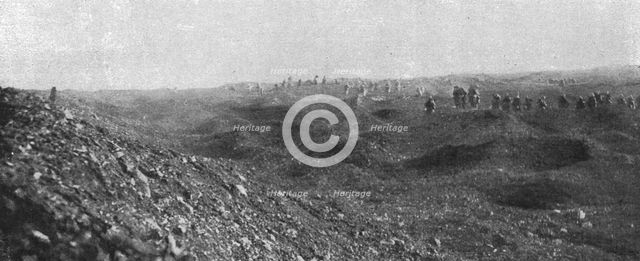 'L'attaque du 24 octobre dans le secteur du bois fumin; la progression continue et les..., 1916. Creator: Unknown.