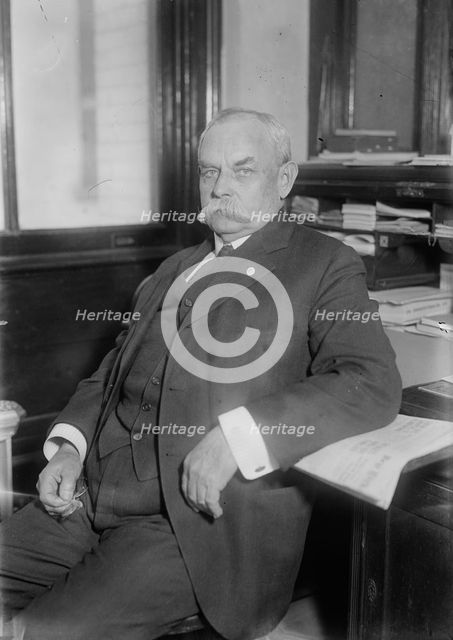 L.D. Mayes, between c1915 and c1920. Creator: Bain News Service.